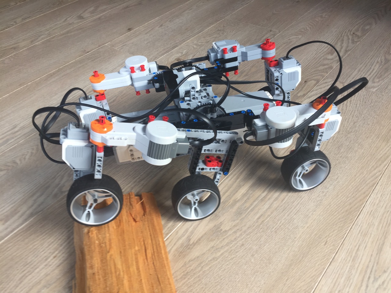 kvarter Thicken renæssance Simple LEGO Mindstorms Mars Rover - Christoph Bartneck, Ph.D.
